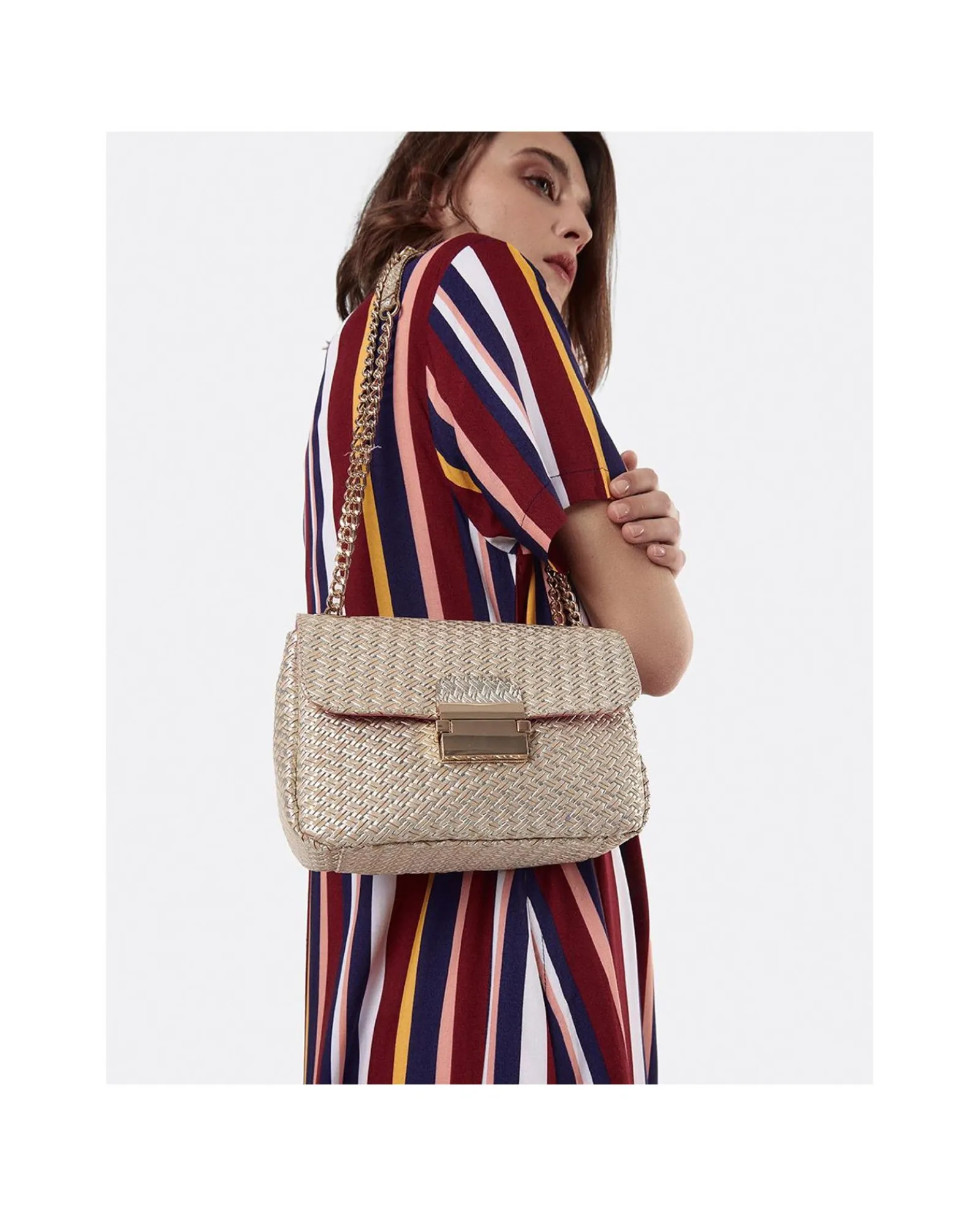 Bandoleras*Cuplé Bolso Caja Pequeno Trenzado Oro