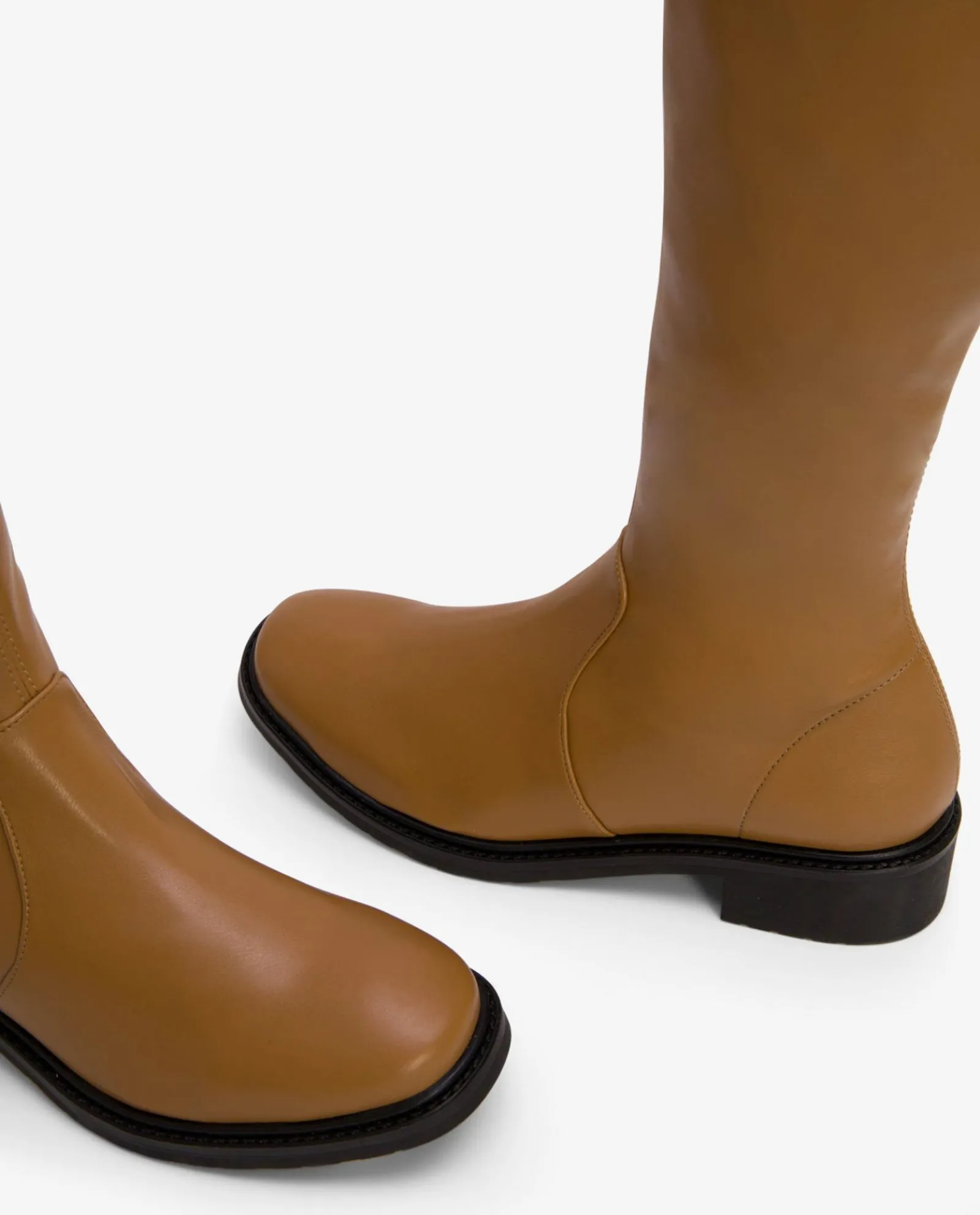 Botas Y Botines*Cuplé Bota Alta Tecnopiel Cuero