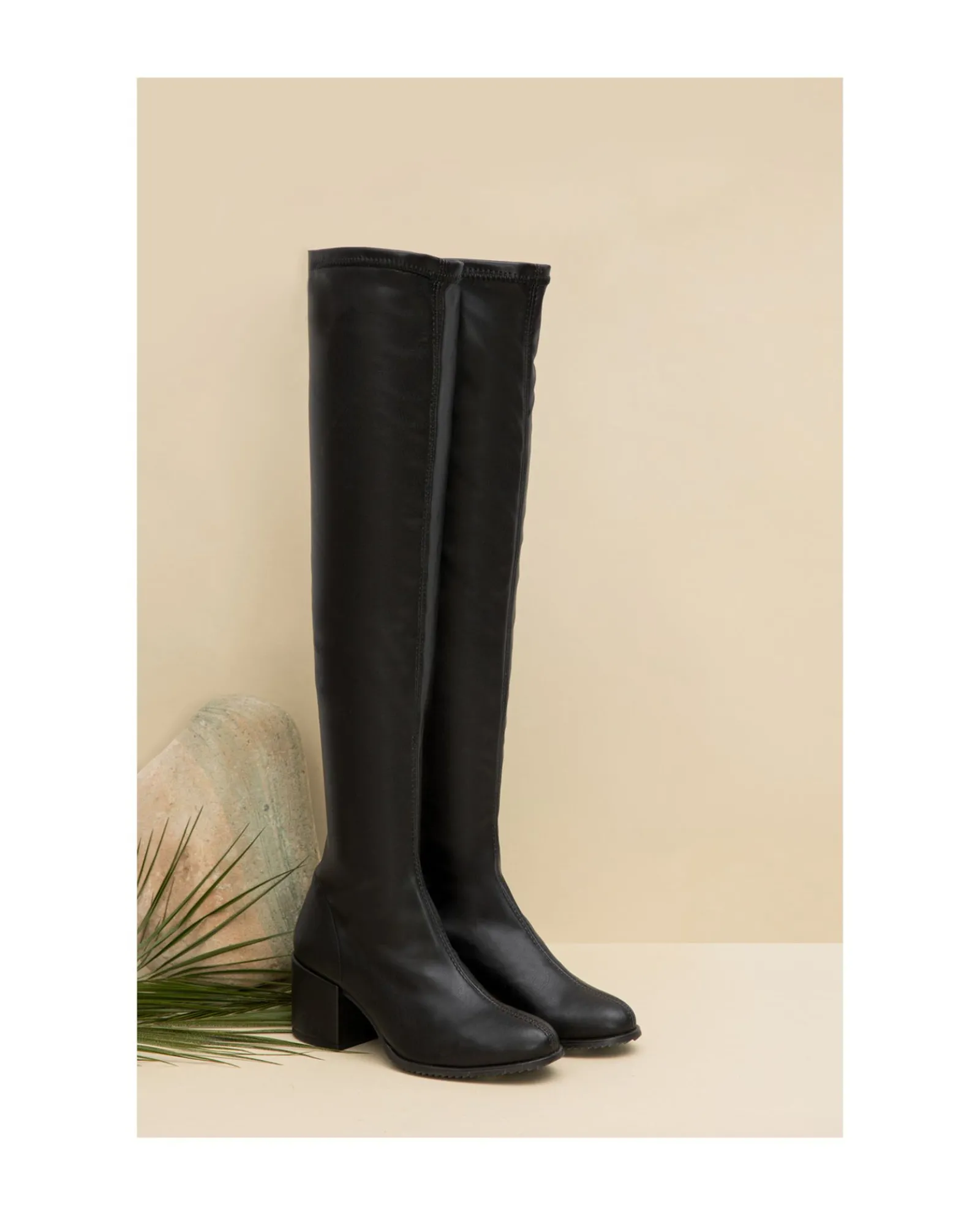 Botas Y Botines*Cuplé Bota Mosquetera Strech Napa Licra Negro
