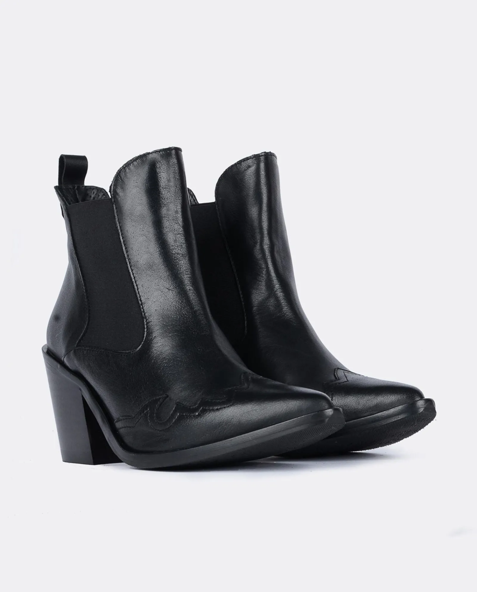 Botas Y Botines*Cuplé Botin Cow Boy Napa Negro