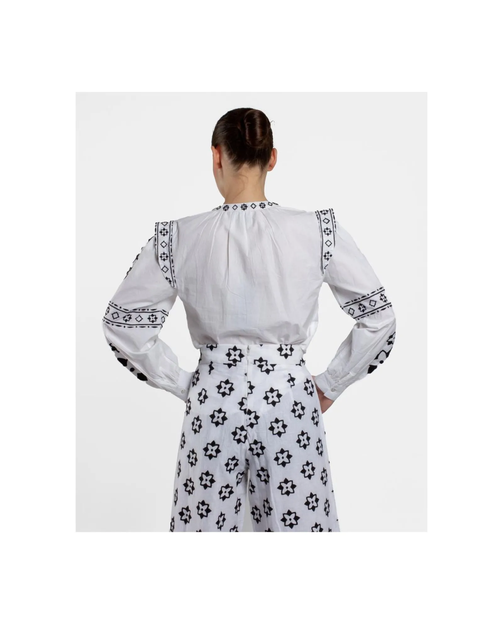 Camisas Y Tops*Cuplé Camisa Mangas Bordadas Algodon Blanco