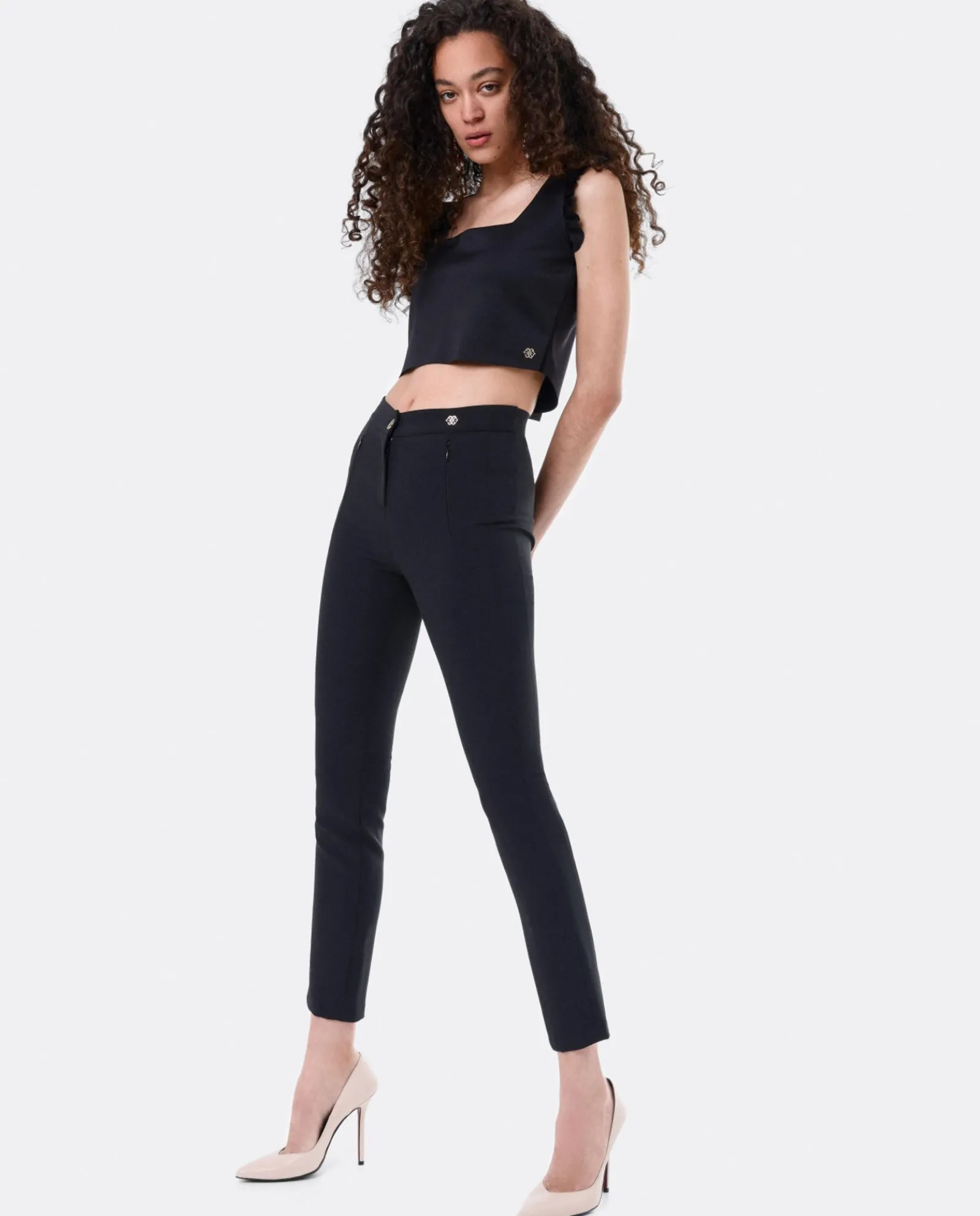 Camisas Y Tops*Cuplé Crop Top Volante Neopreno Negro