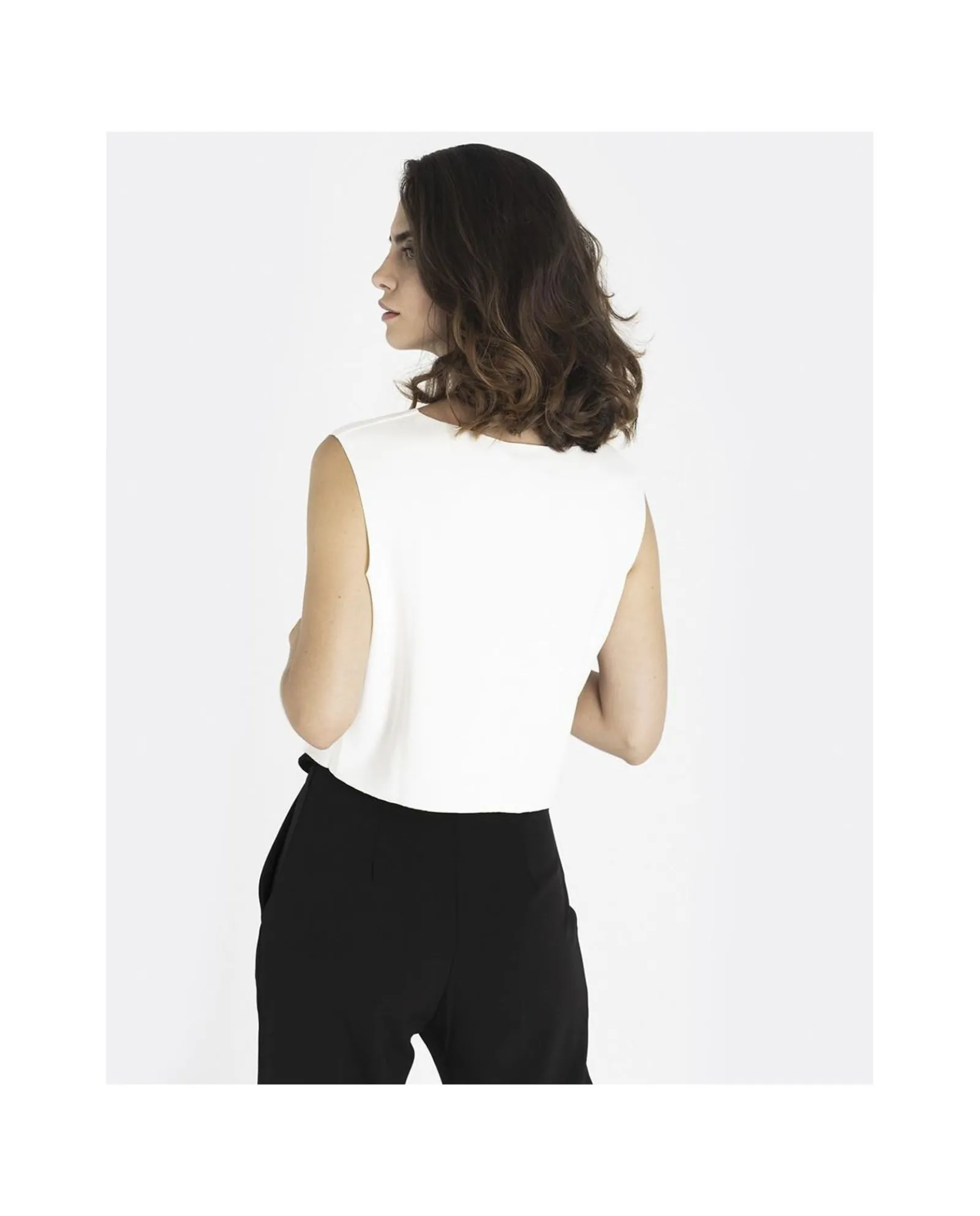 Camisas Y Tops*Cuplé Cropt Top Neopreno Blanco