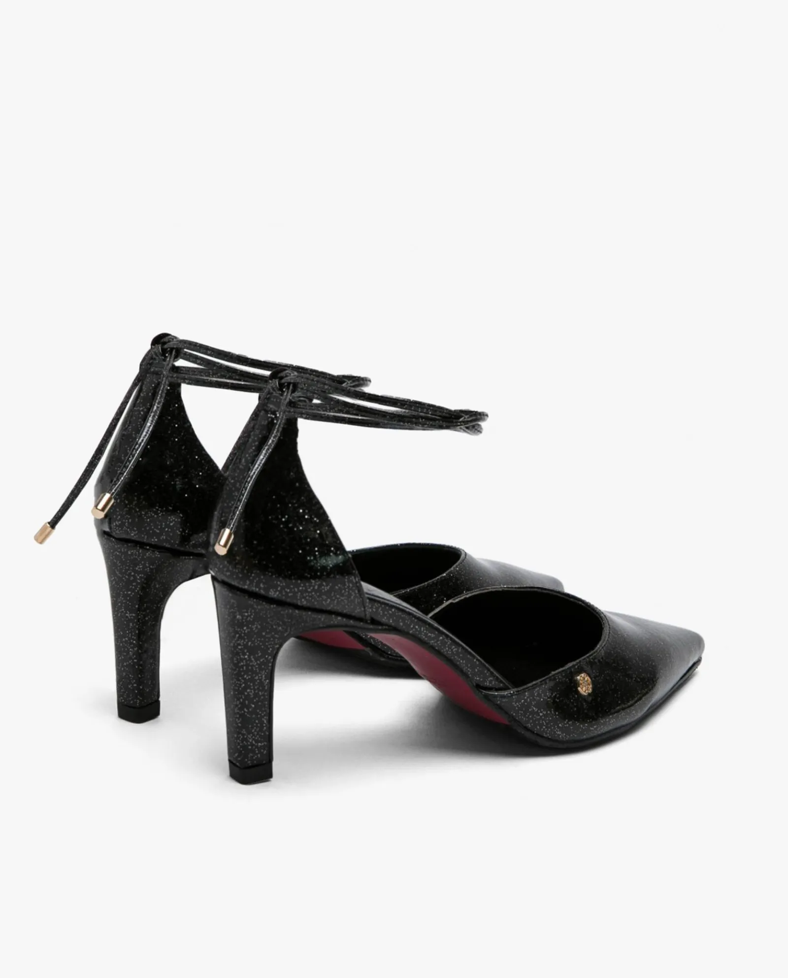 Salones & Stilletos*Cuplé Pala Talon Medio Charol Negro