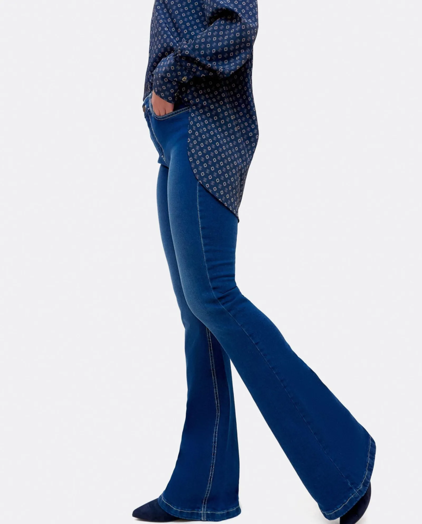 Pantalones*Cuplé Pantalon Vaquero Con Campana Vaquero Marino