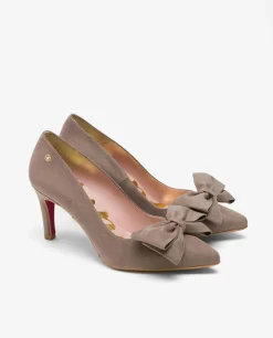 Salones & Stilletos*Cuplé Salon Lazo Ultrasuede Vison