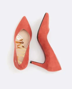 Salones & Stilletos*Cuplé Salon Pico Ultrasuede Teja