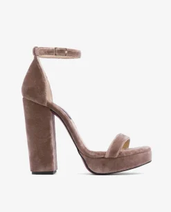 Special Prices*Cuplé Sandalia Malaga Terciopelo Beig